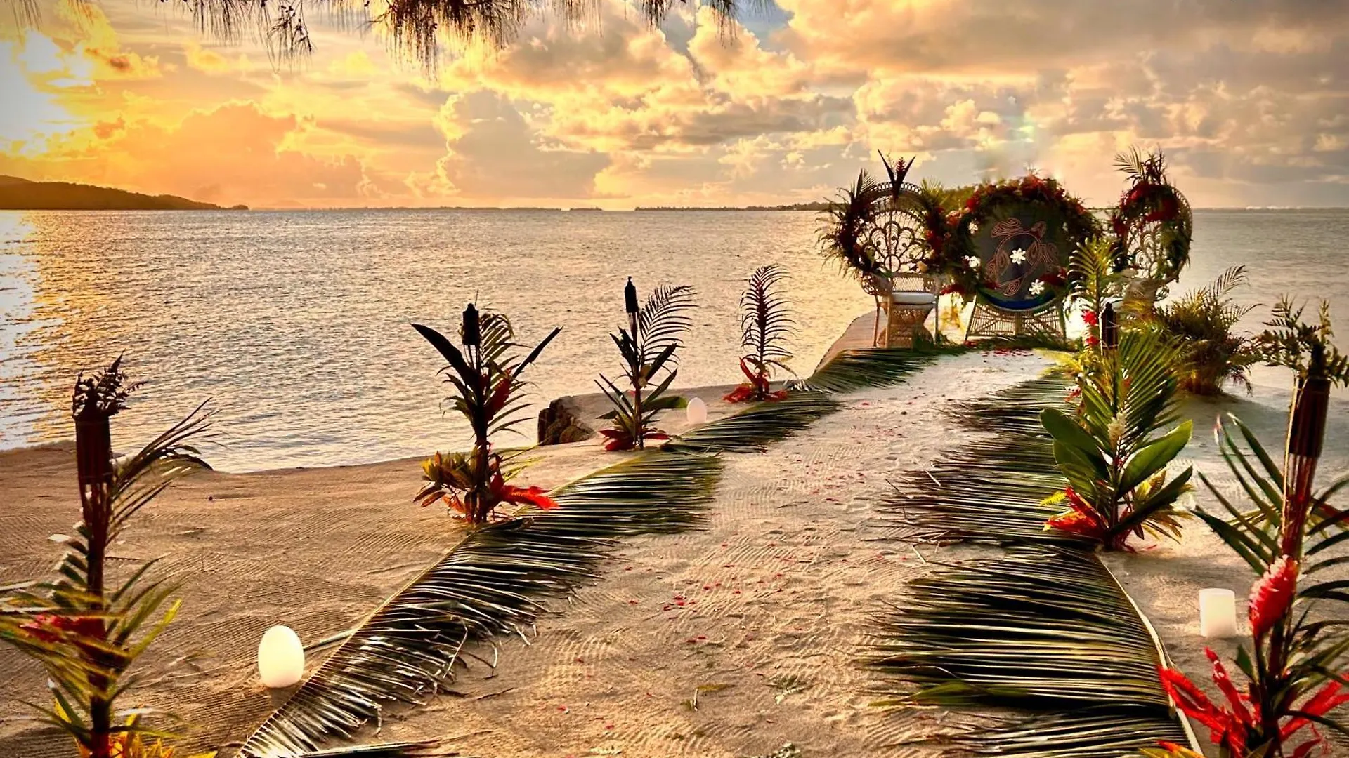 Hotel Eden Private Island Tahaa Patio  Patio (Tahaa)